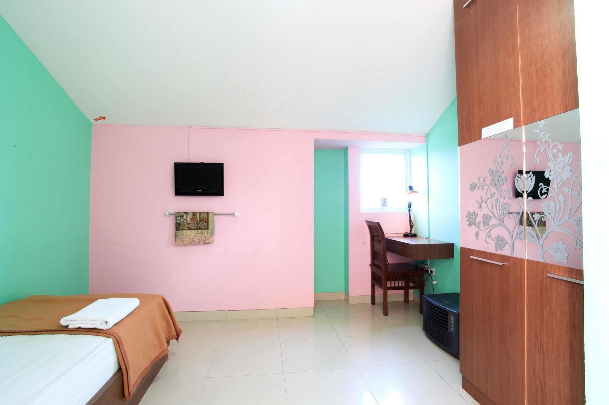 The Nancy's Redpartner Hotel