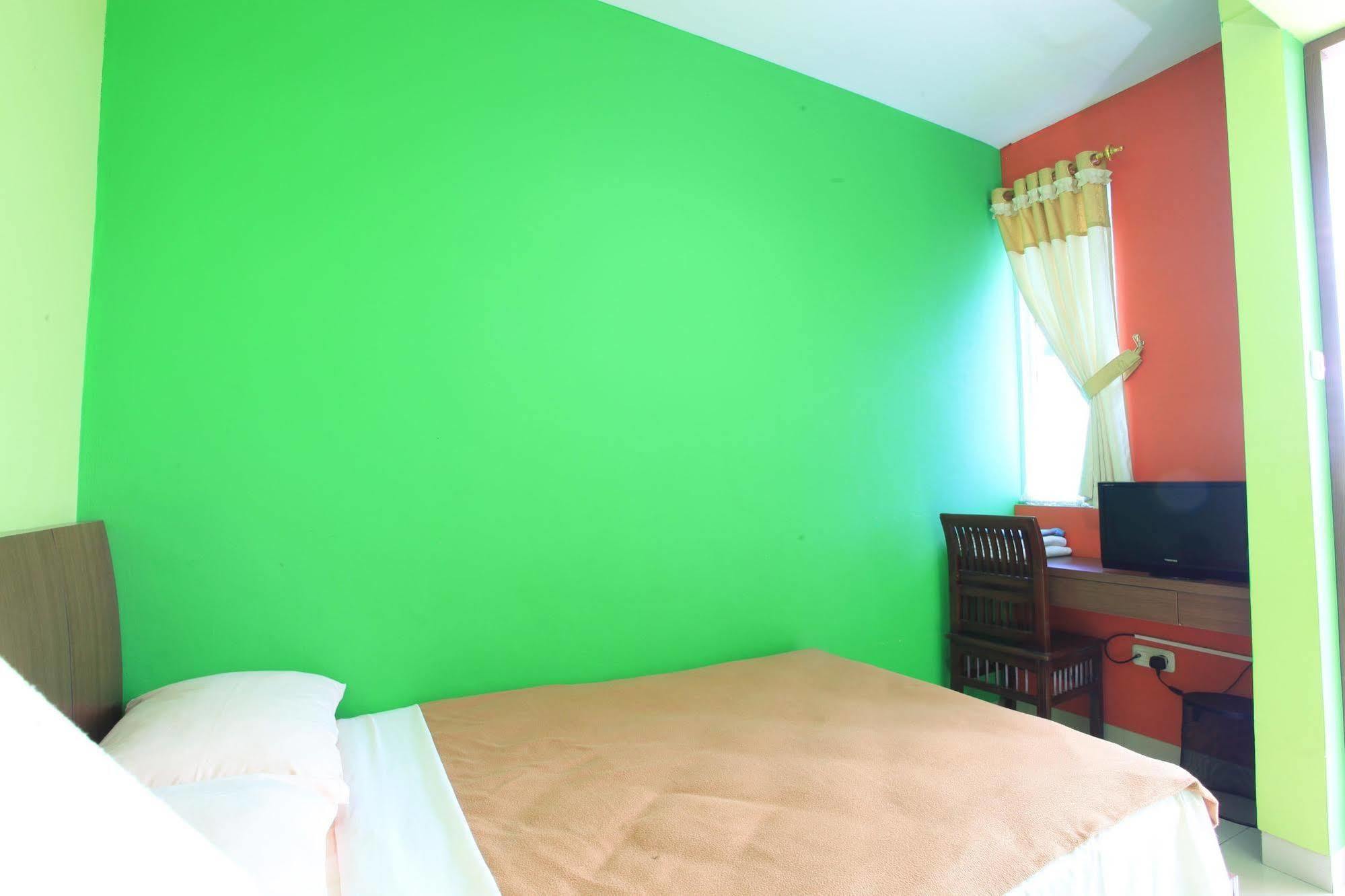 Hotel The Nancy's Redpartner Pekanbaru